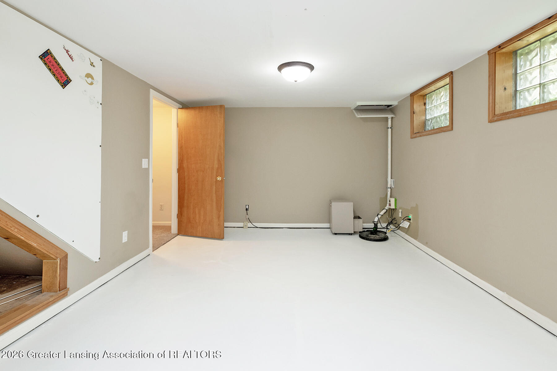 2620 Grovenburg Road Lansing, MI 48911 - Photo 30 of 39 30