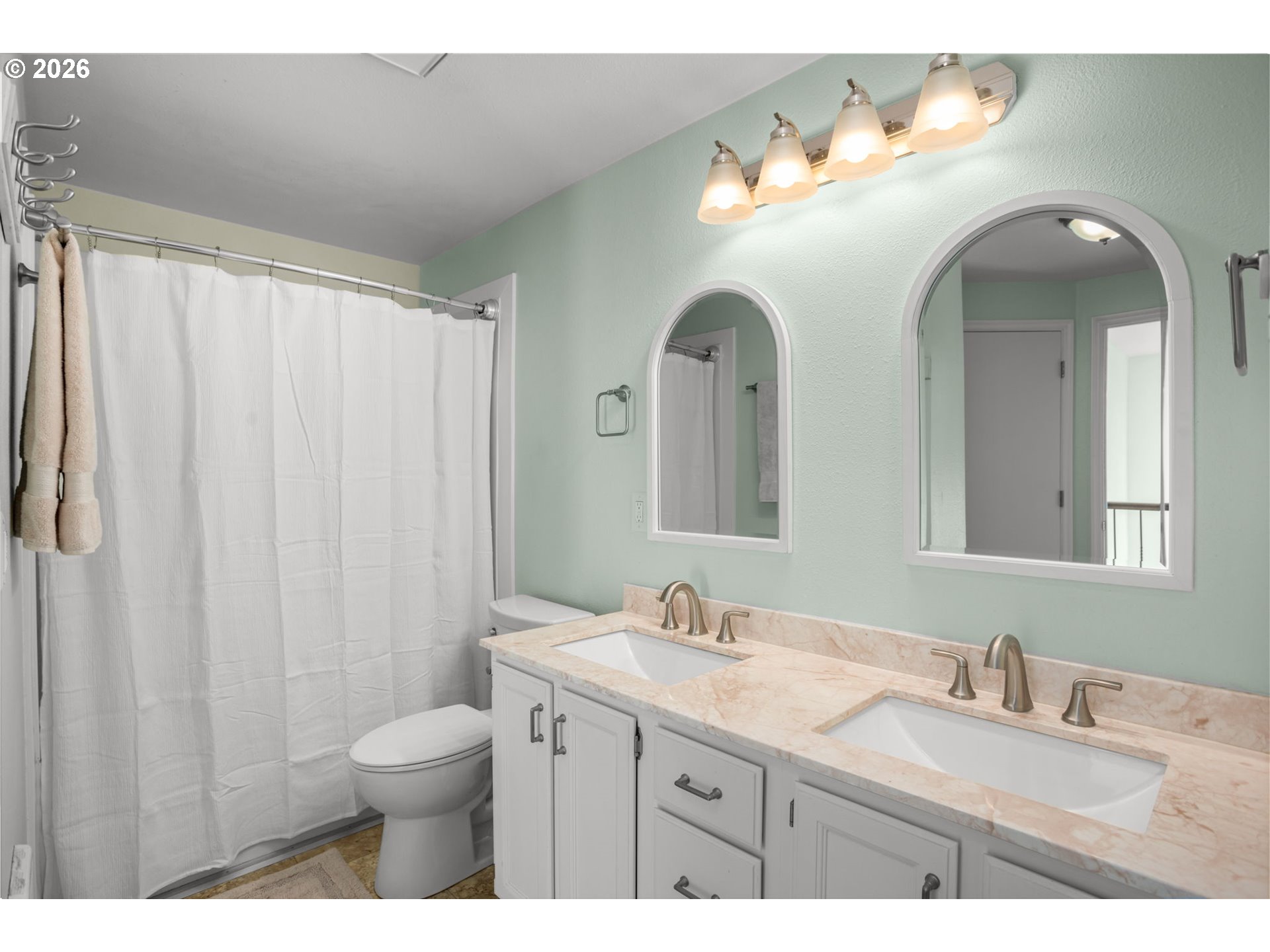 5464 Southwest 186th Place Beaverton, OR 97078 - Photo 17 of 21