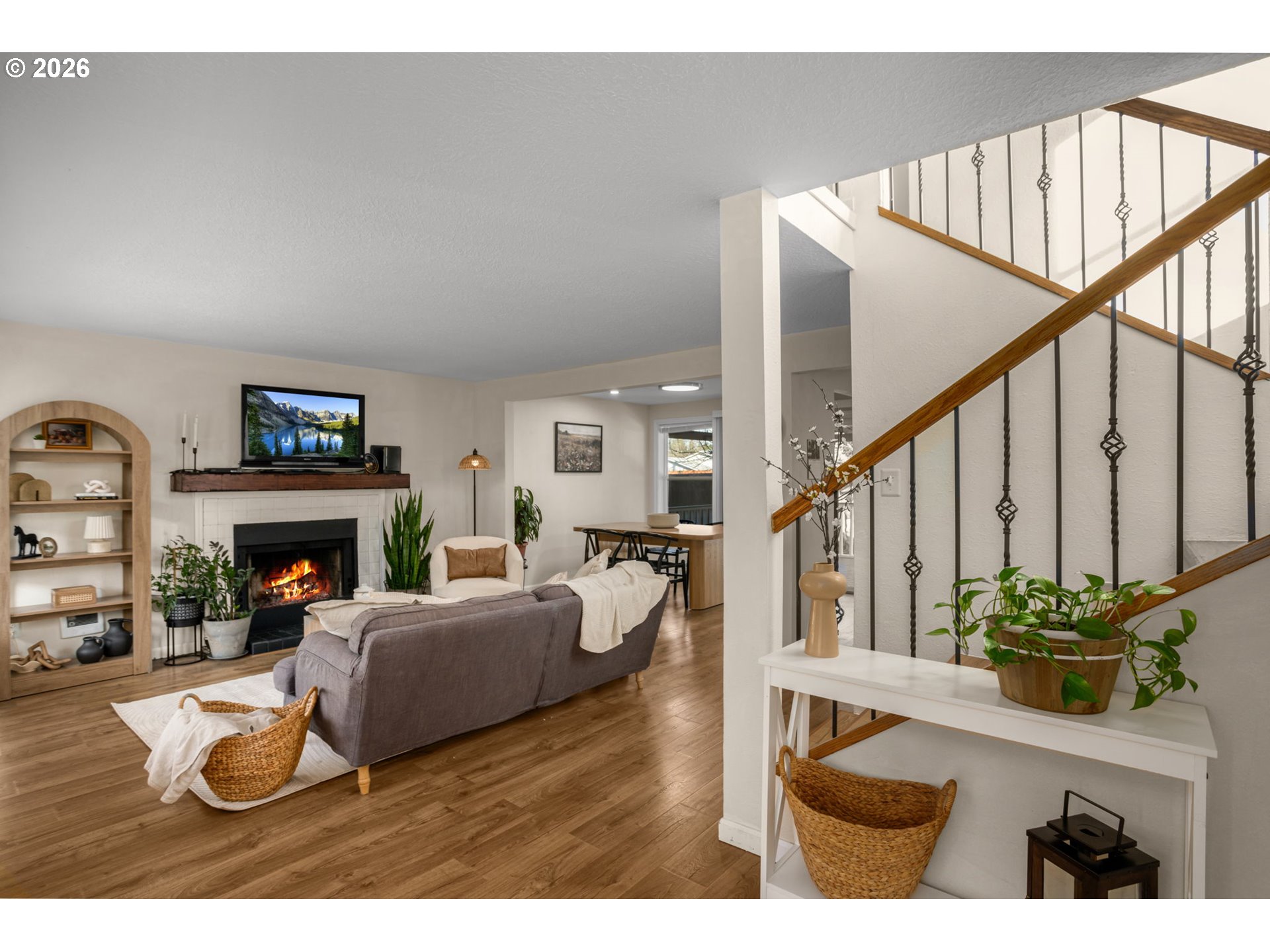 5464 Southwest 186th Place Beaverton, OR 97078 - Photo 5 of 21