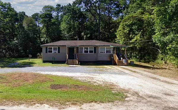 $1,950 | 6695 West Jersey Avenue, Unit B, Egg Harbor Township, NJ 08234