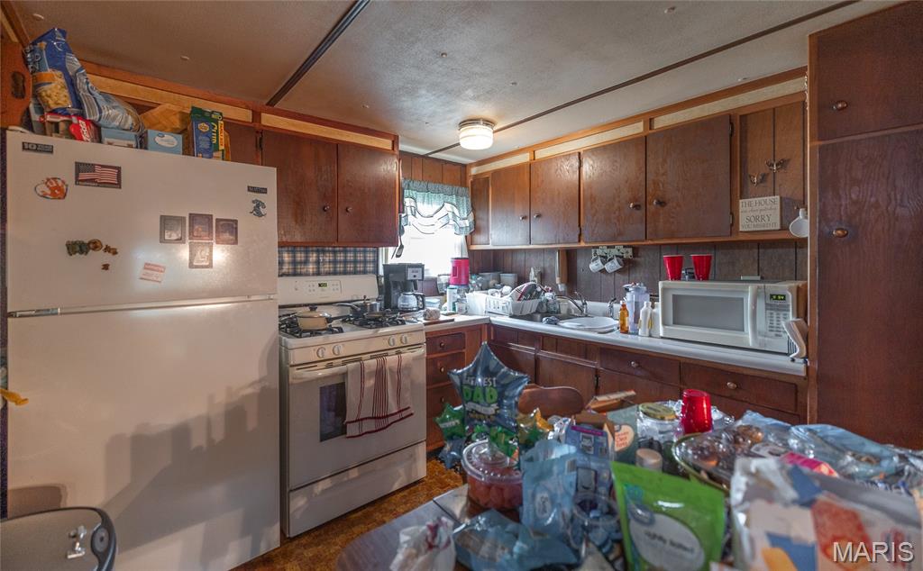 24001 State Rte K Duke, MO 65461 - Photo 8 of 23