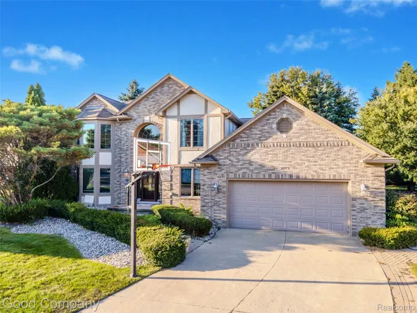 $3,200 | 14973 River View Court, Sterling Heights, MI 48313