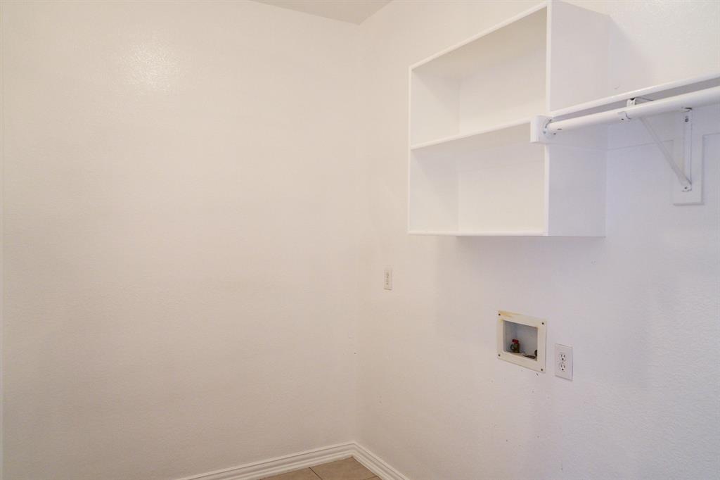 4469 Big Sky Drive Plano, TX 75024 - Photo 35 of 39 a view of a small space