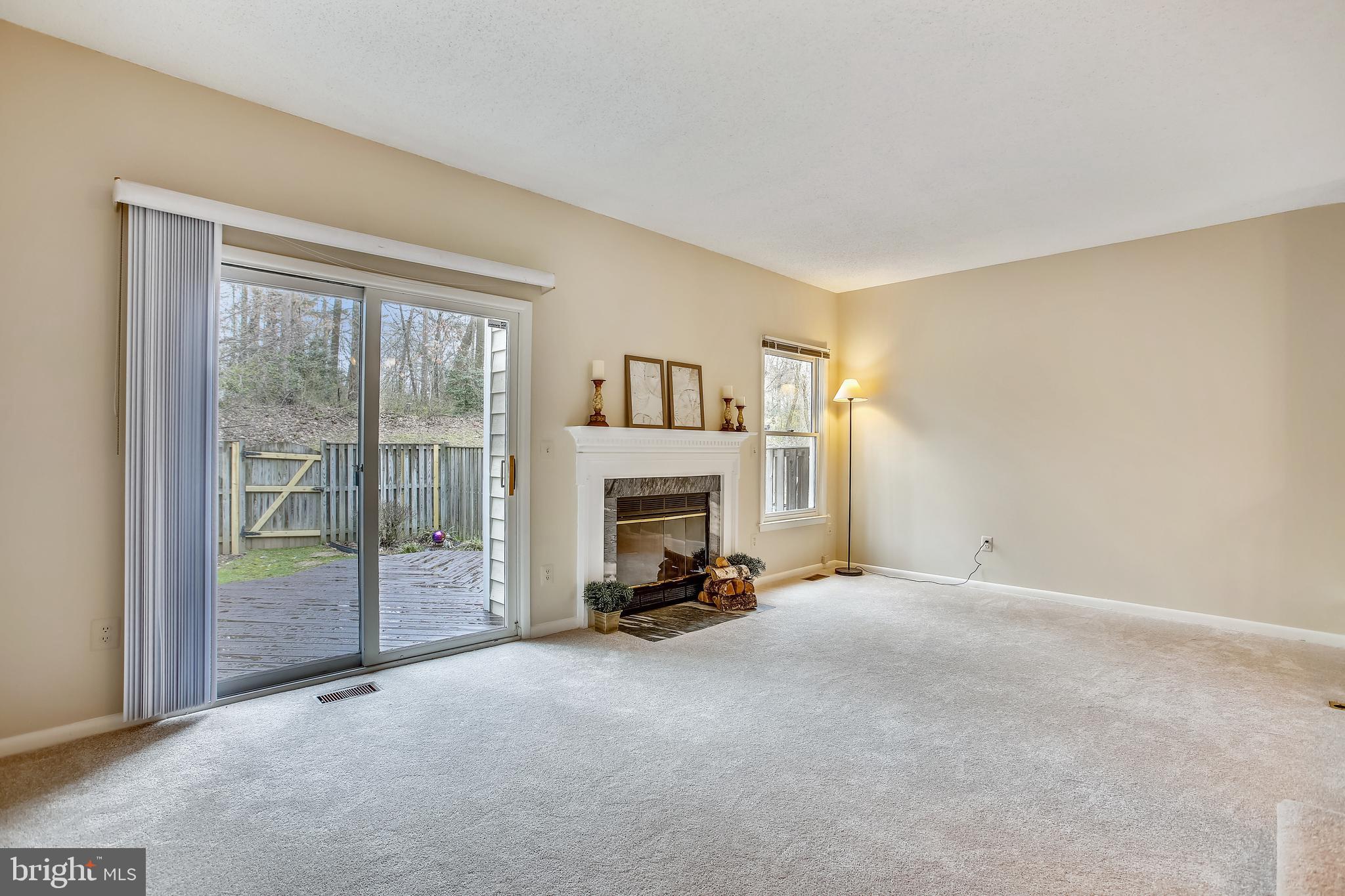 1404 Newport Spring Court Reston, VA 20194 - Photo 16 of 70 Access to Main Level Walkout to Deck & Rear Yard