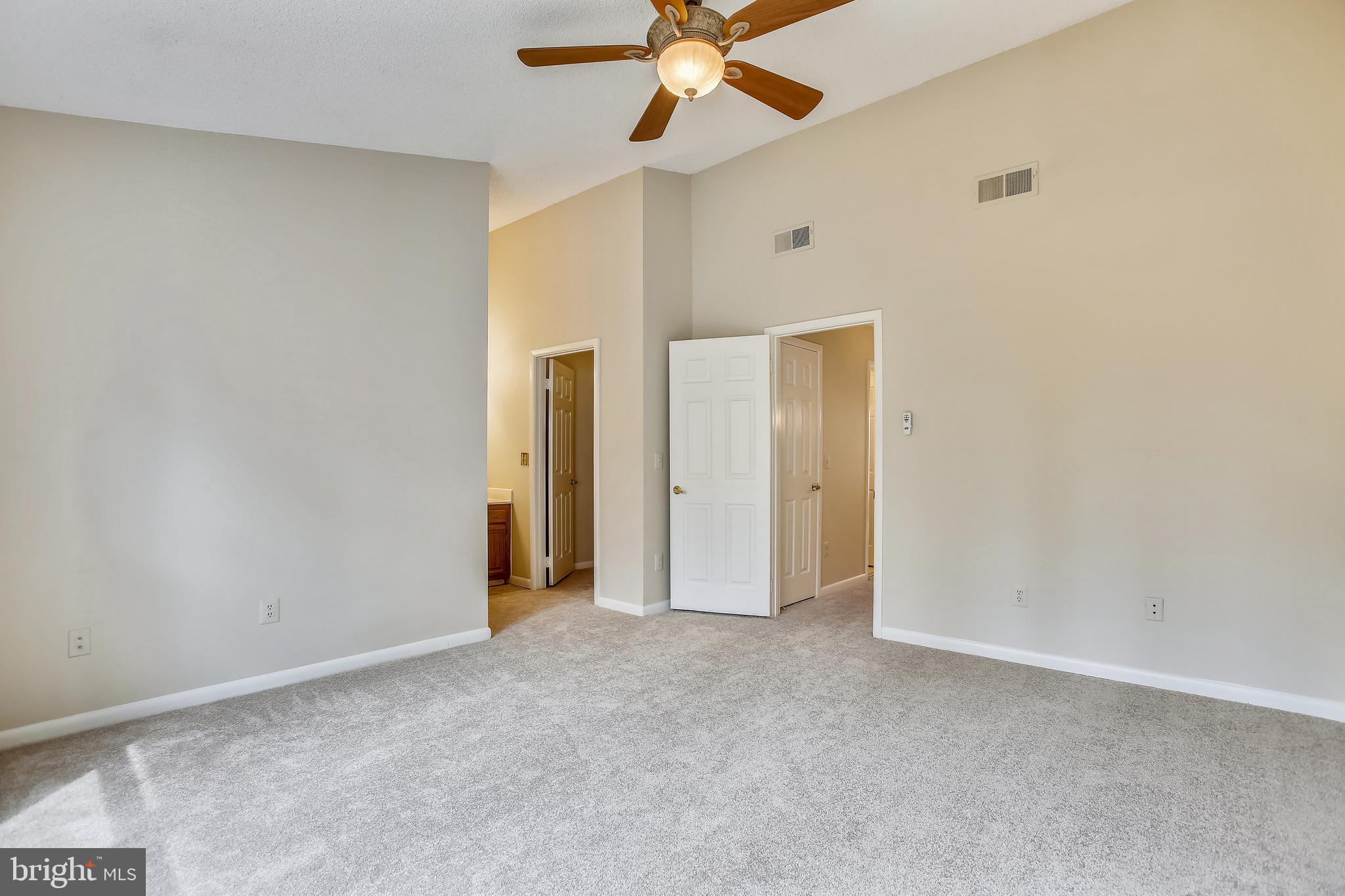 1404 Newport Spring Court Reston, VA 20194 - Photo 33 of 70 Primary Bedroom Suite with Cathedral Ceiling & Fan