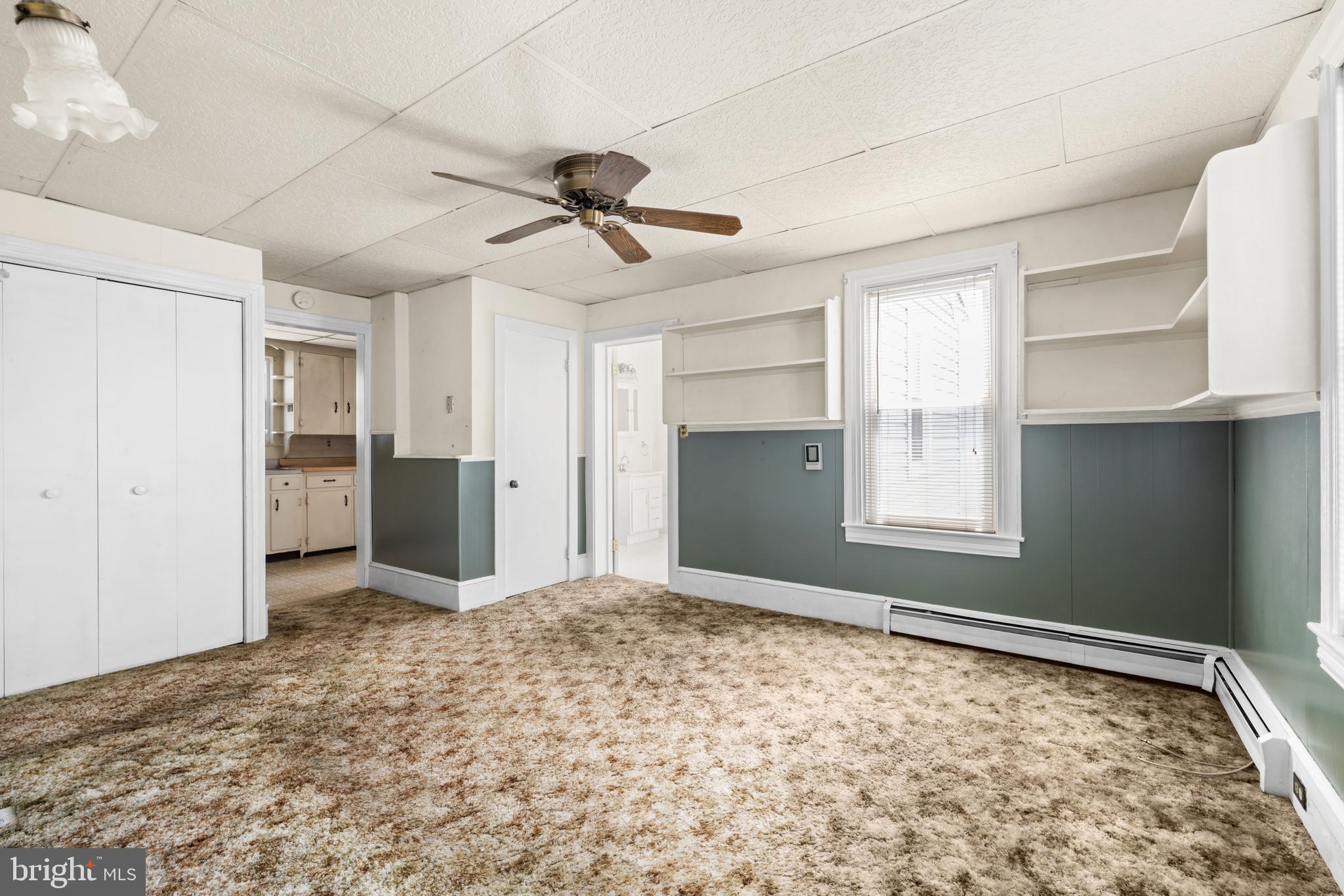 319 Crown Point Road West Deptford, NJ 08086 - Photo 8 of 17 Dining Room