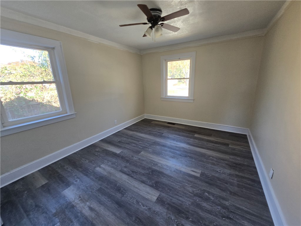 3016 South Main Street Anderson, SC 29624 - Photo 5 of 13 Bedroom 2
