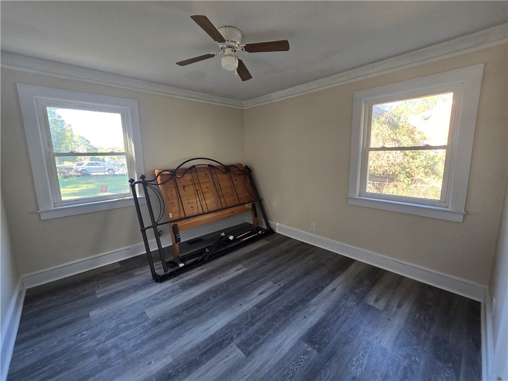 3016 South Main Street Anderson, SC 29624 - Photo 6 of 13 Bedroom 3