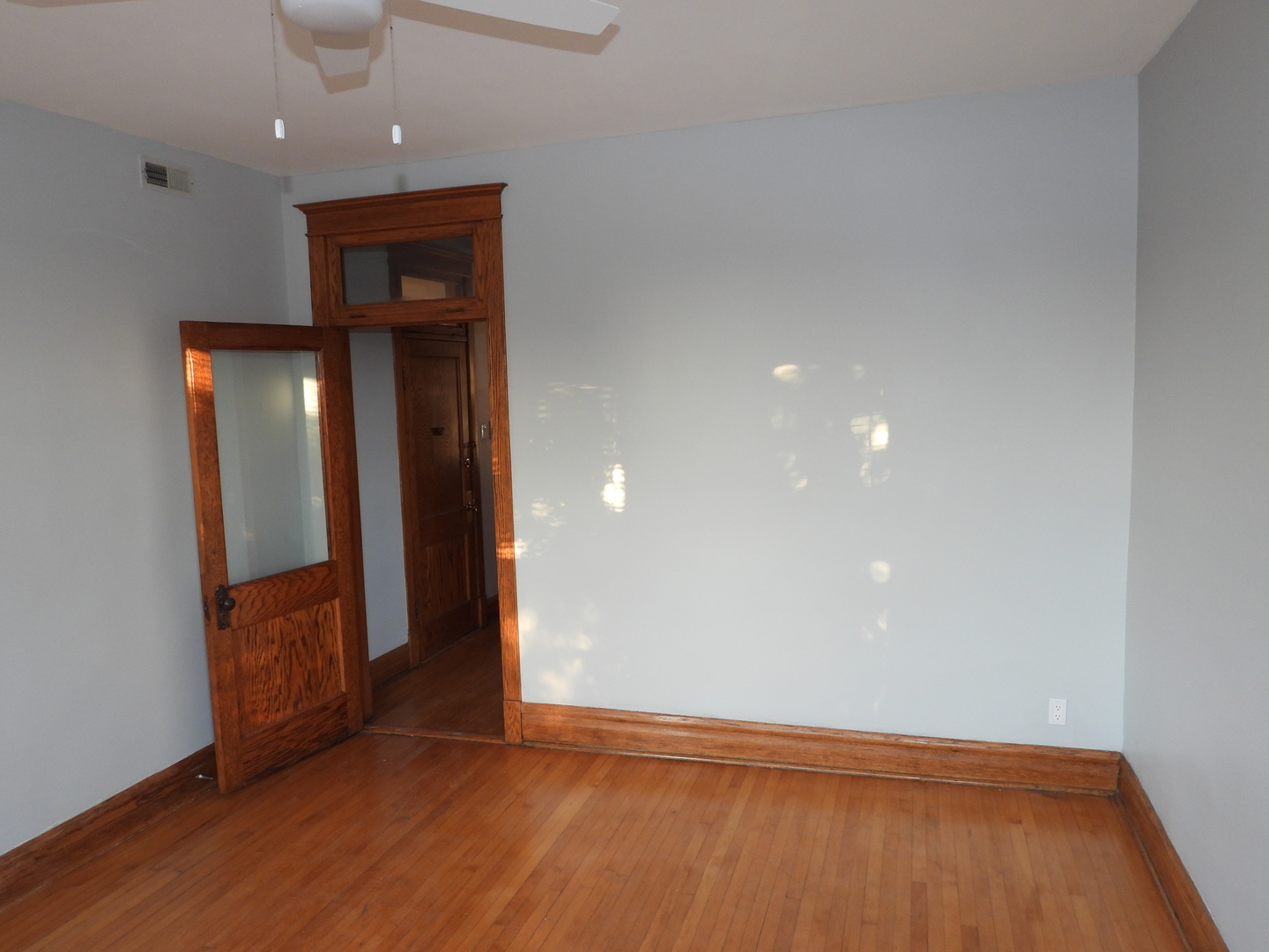 2519 South Millard Avenue, Unit 3 Chicago, IL 60623 - Photo 3 of 9