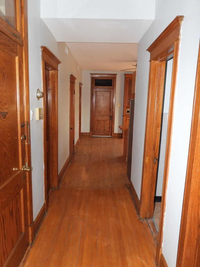 2519 South Millard Avenue, Unit 3 Chicago, IL 60623 - Photo 8 of 9