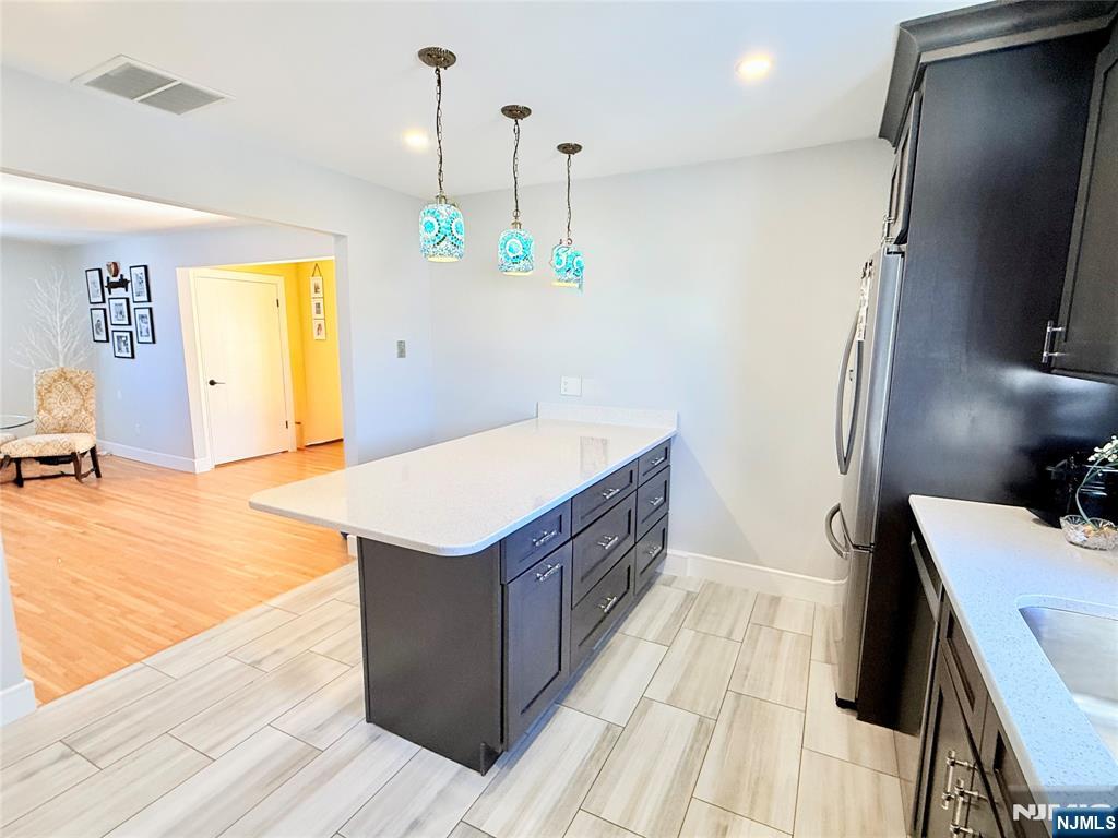 33 Willow Wood Court, Unit 2 East Rutherford, NJ 07073 - Photo 7 of 17