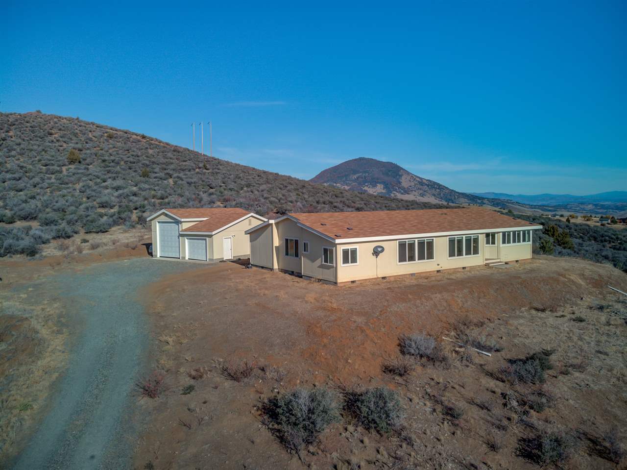 5401 Ager Road Montague, CA 96064 - Photo 1 of 25 Gallery Image 1
