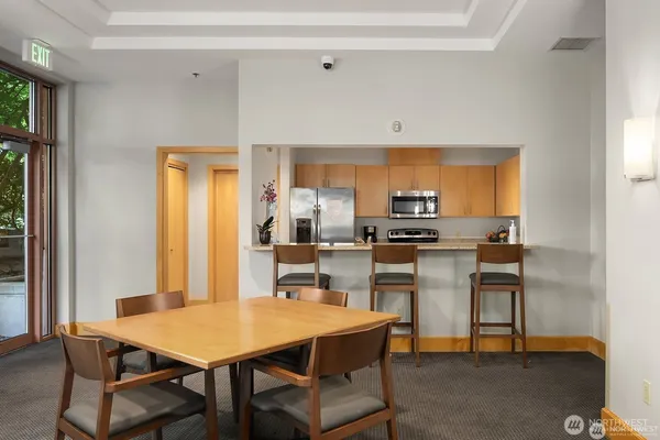 $4,950 | 1100 106th Avenue Northeast, Bellevue, WA 98004