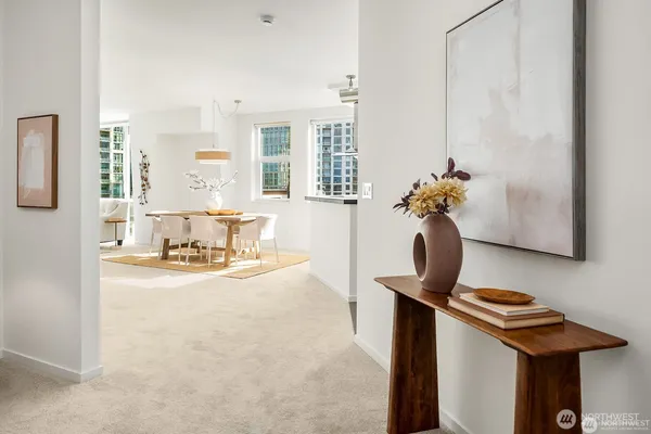 $4,950 | 1100 106th Avenue Northeast, Bellevue, WA 98004