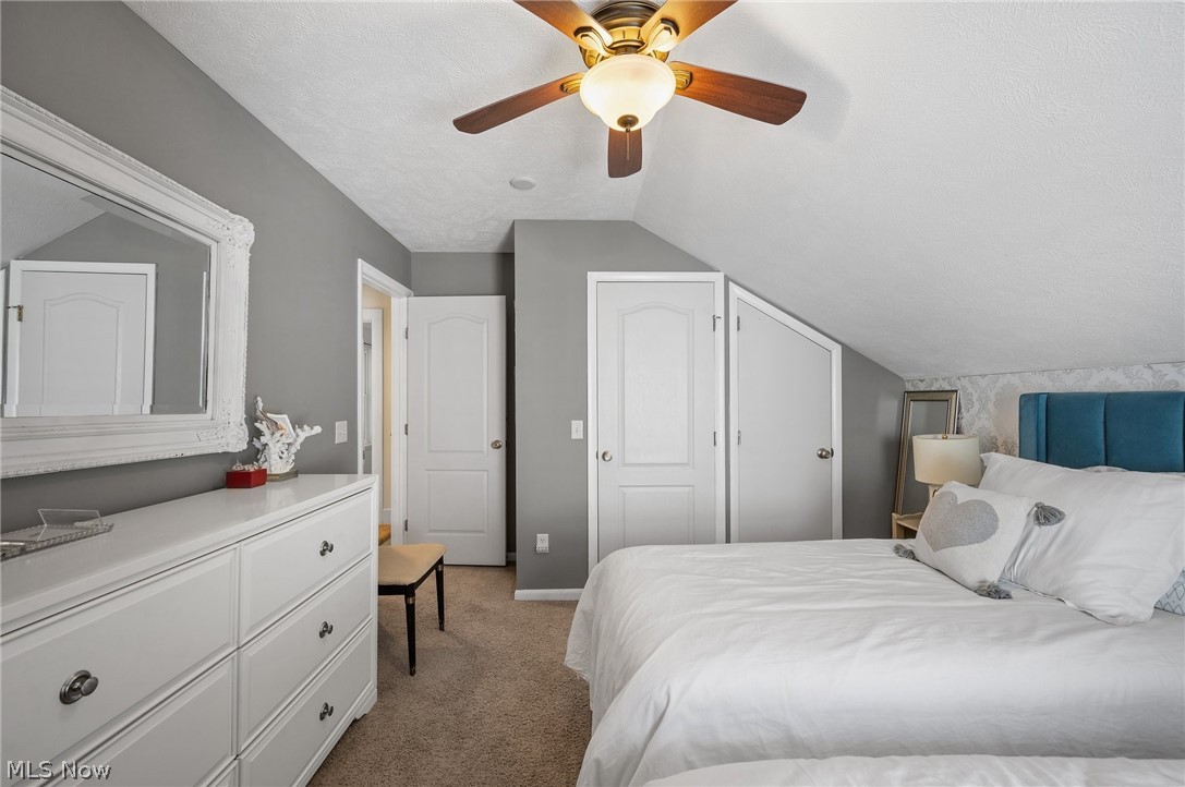 1723 Lyndhurst Road Lyndhurst, OH 44124 - Photo 26 of 32
