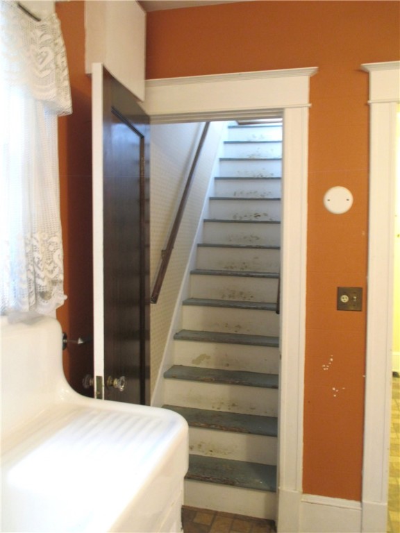 53 Center Street Oneonta, NY 13820 - Photo 38 of 50