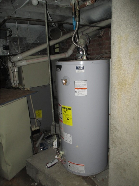 53 Center Street Oneonta, NY 13820 - Photo 41 of 50