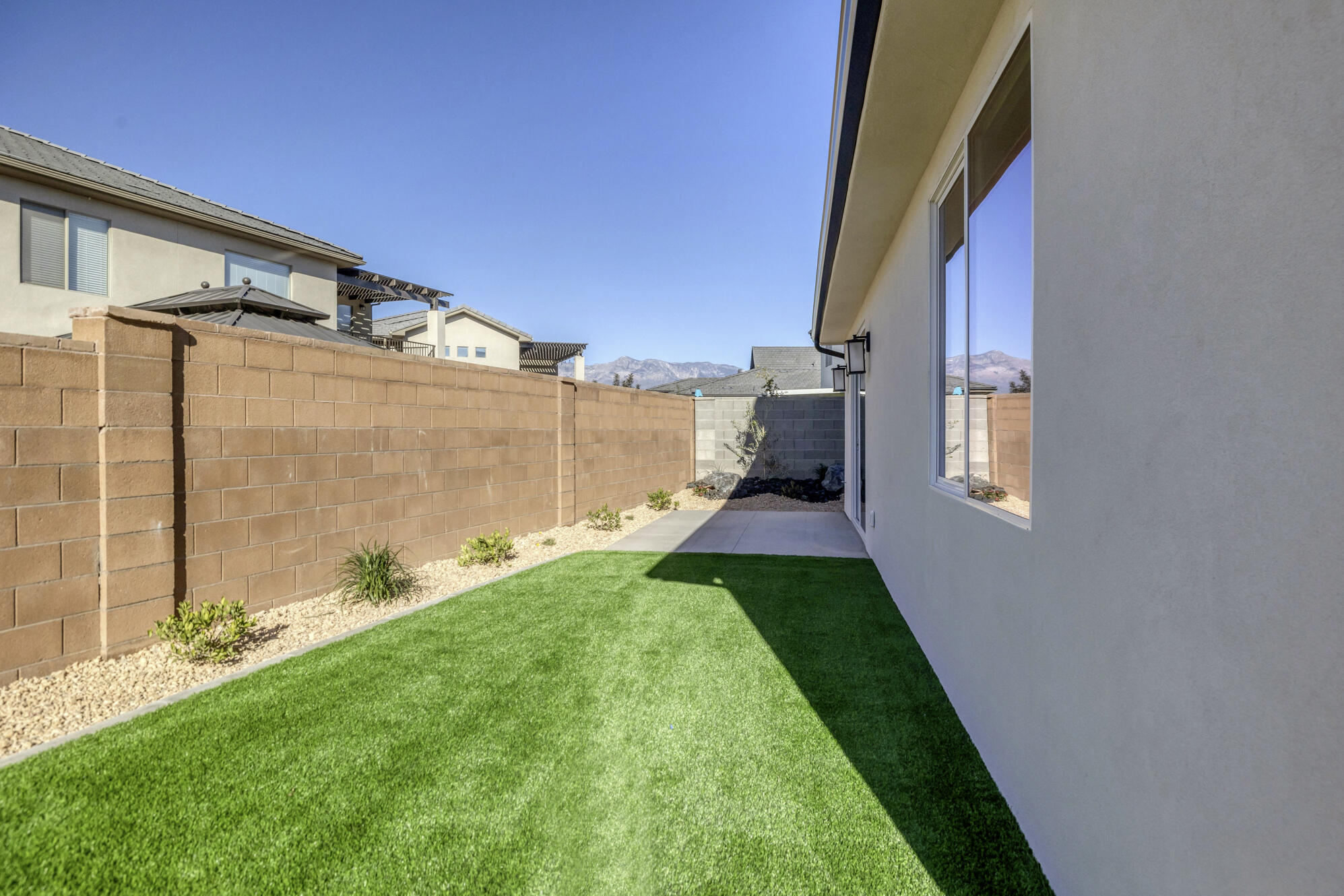 299 Firerock Way Hurricane, UT 84737 - Photo 4 of 42 EXTERIOR