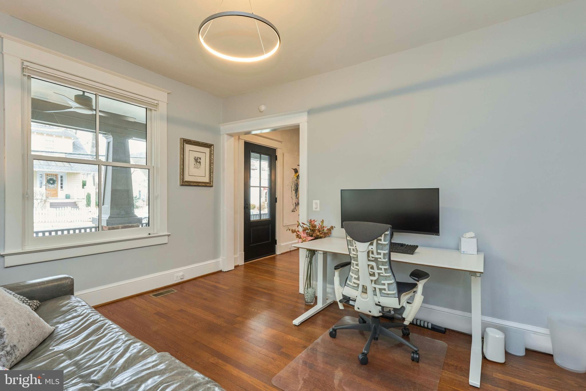 205 North Fillmore Street Arlington, VA 22201 - Photo 14 of 42