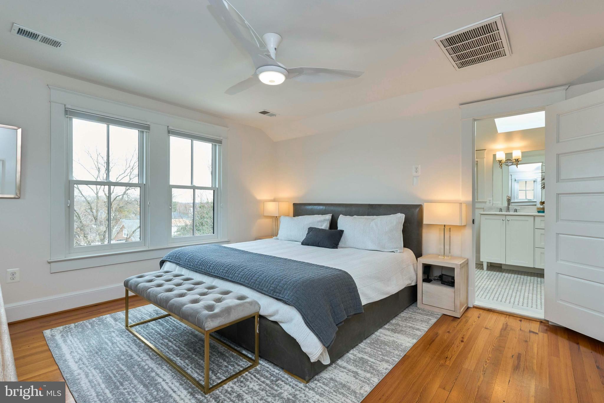 205 North Fillmore Street Arlington, VA 22201 - Photo 18 of 42