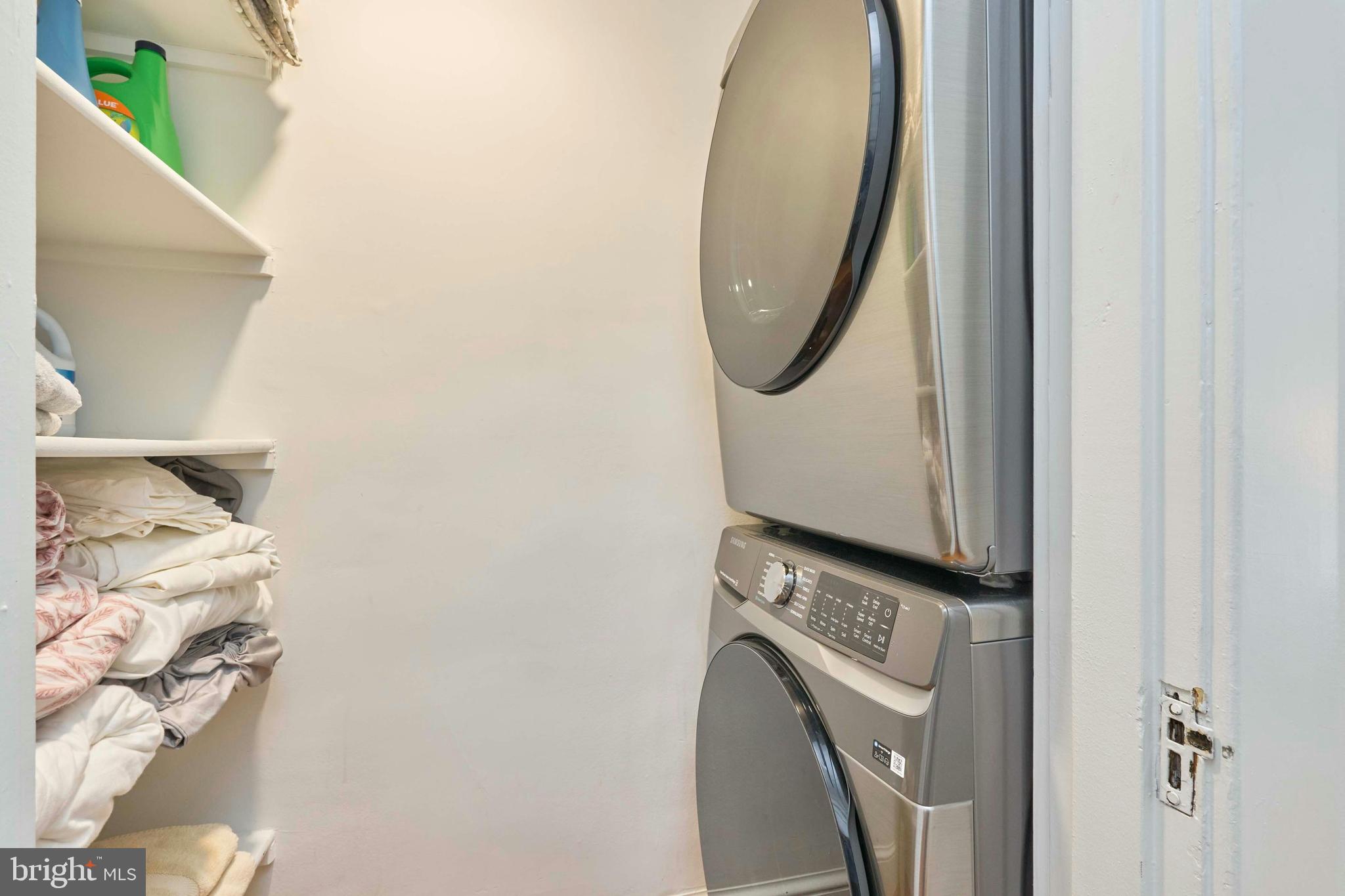 205 North Fillmore Street Arlington, VA 22201 - Photo 30 of 42