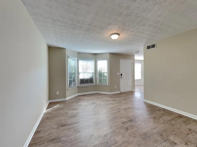 3925 Riversong Drive Northwest Suwanee, GA 30024 - Photo 5 of 28
