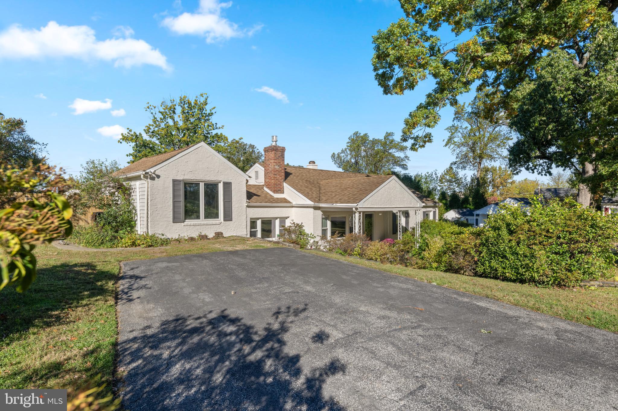359 Valley-View Road King of Prussia, PA 19406 - Photo 6 of 51 Charming home nestled in lush greenery.