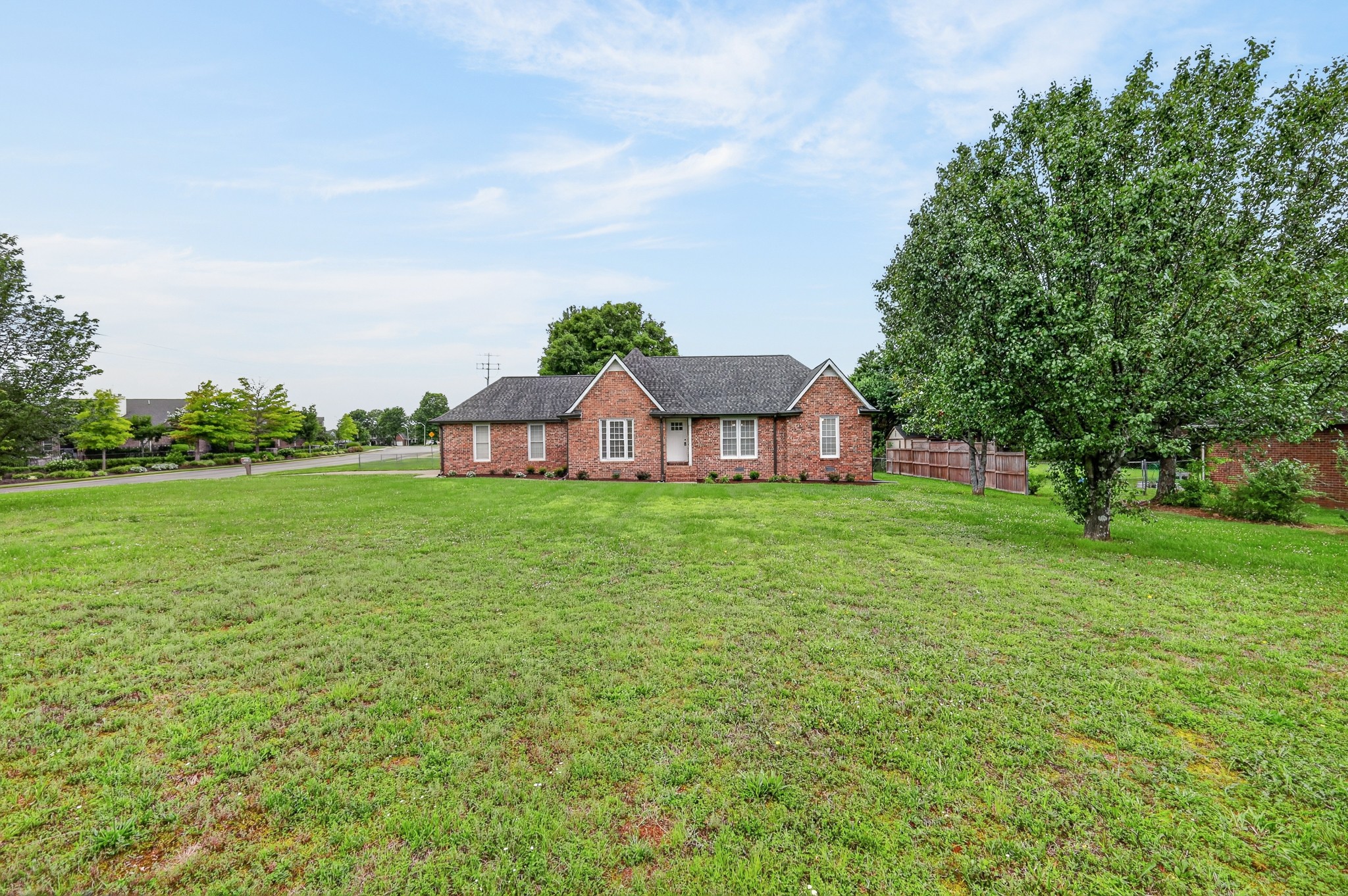 1015 Brinkley Road Murfreesboro, TN 37128 - Photo 3 of 48