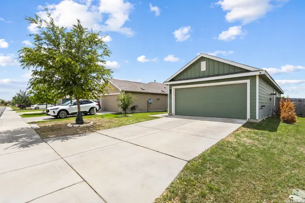 $1,450 | 14950 Watson Mill, San Antonio, TX 78254