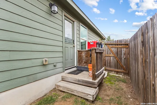 $1,450 | 14950 Watson Mill, San Antonio, TX 78254