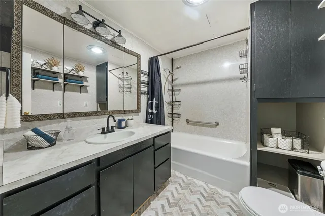 $535,000 | 5868 SR 6, Pe Ell, WA 98572