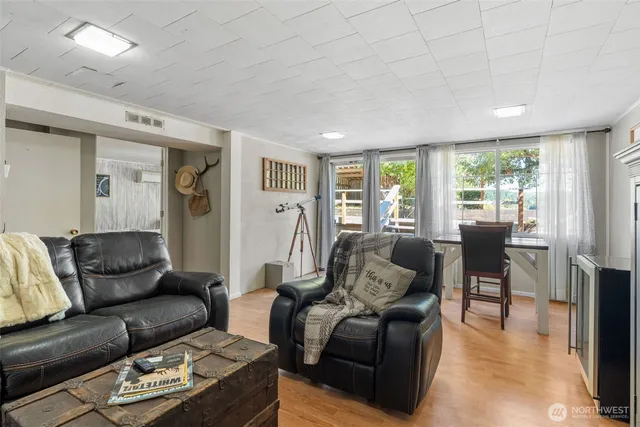 $535,000 | 5868 SR 6, Pe Ell, WA 98572