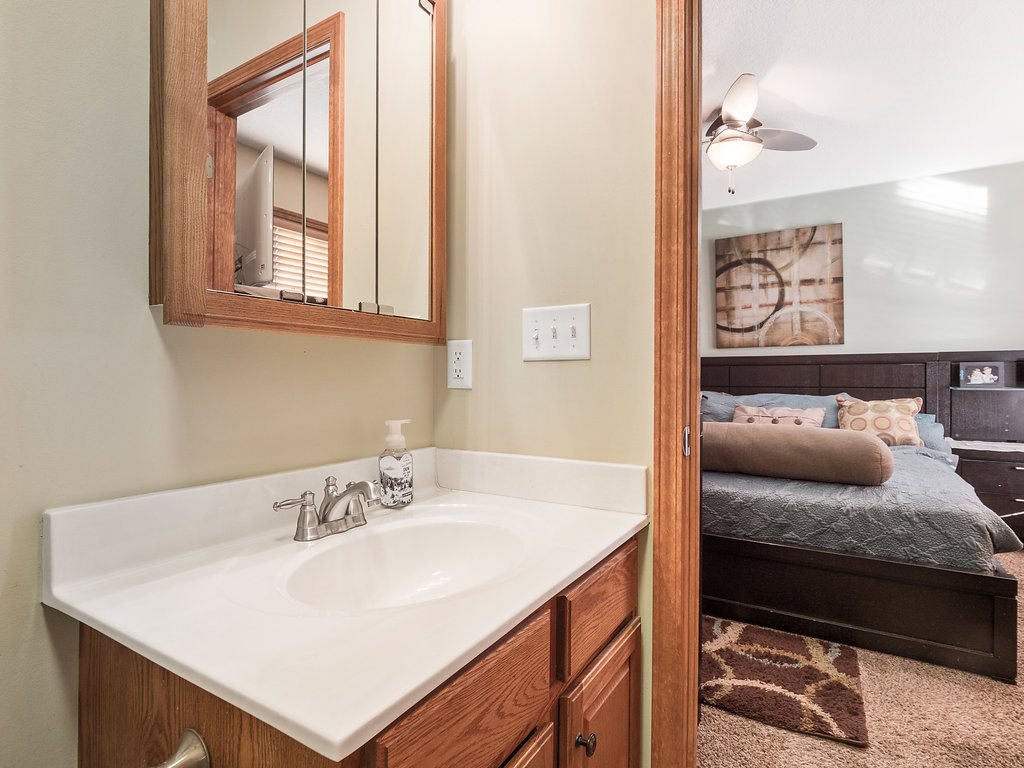 1328 Springbrook Road Fort Wayne, IN 46825 - Photo 18 of 23 Gallery Image 18