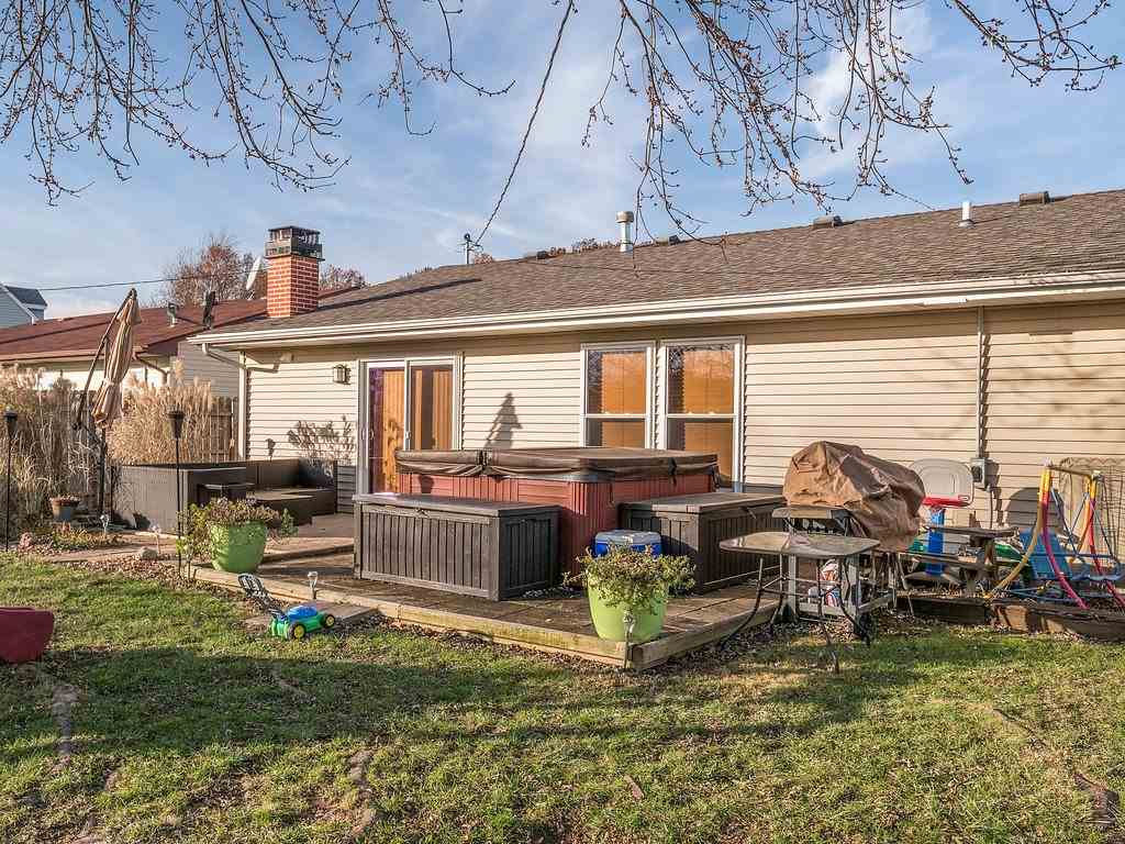 1328 Springbrook Road Fort Wayne, IN 46825 - Photo 21 of 23 Gallery Image 21