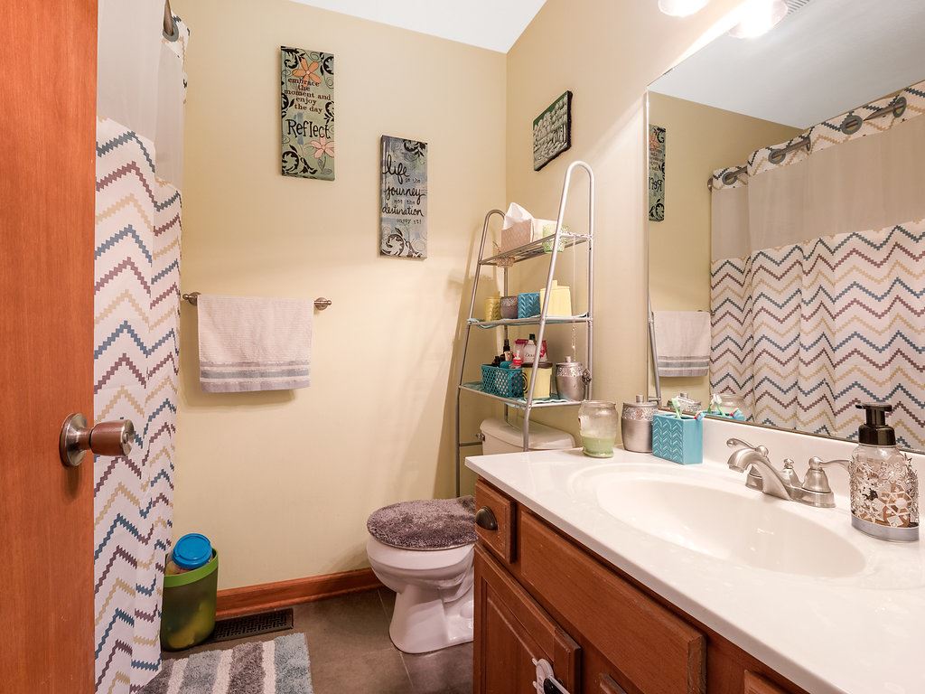 1328 Springbrook Road Fort Wayne, IN 46825 - Photo 10 of 23 Gallery Image 10