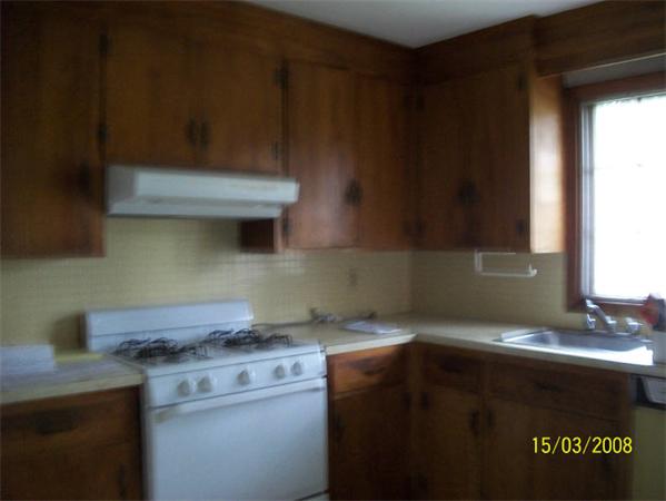 109 Raven Road Lowell, MA 01852 - Photo 4 of 10