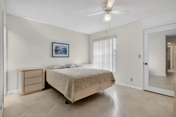 $315,000 | 5404 Viburnum Circle, Delray Beach, FL 33484