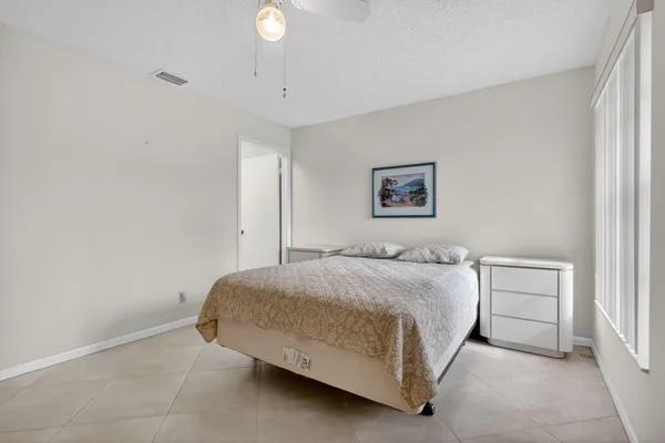 $315,000 | 5404 Viburnum Circle, Delray Beach, FL 33484