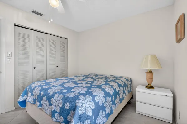 $315,000 | 5404 Viburnum Circle, Delray Beach, FL 33484
