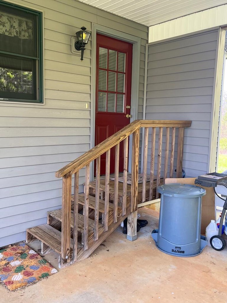 142 Arrowhead Trail Hayesville, NC 28904 - Photo 26 of 41 a view of deck with patio