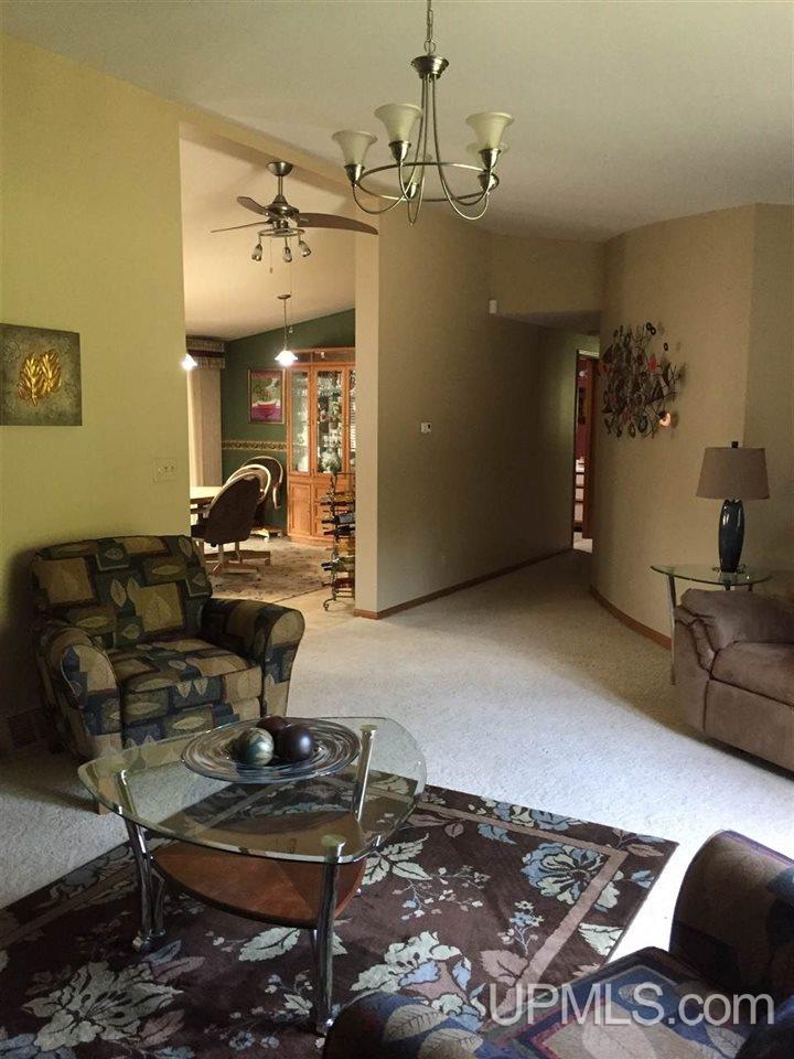 2540 14th Road Escanaba, MI 49829 - Photo 8 of 21