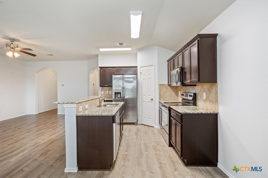 1408 Shim's Boulevard Killeen, TX 76543 - Photo 14 of 30