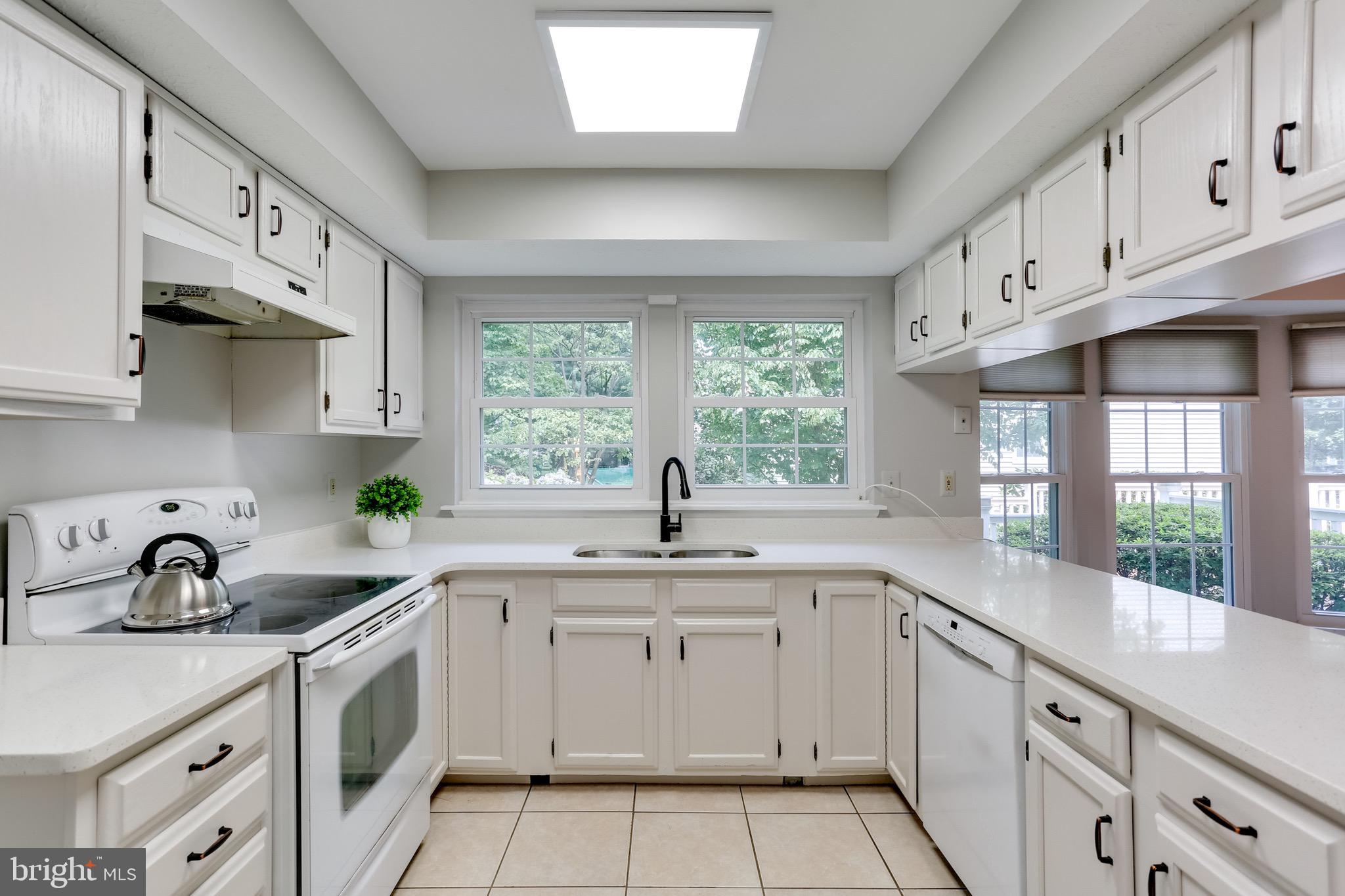 9302 Many Flower Lane Jessup, MD 20794 - Photo 2 of 36 Gallery Image 2
