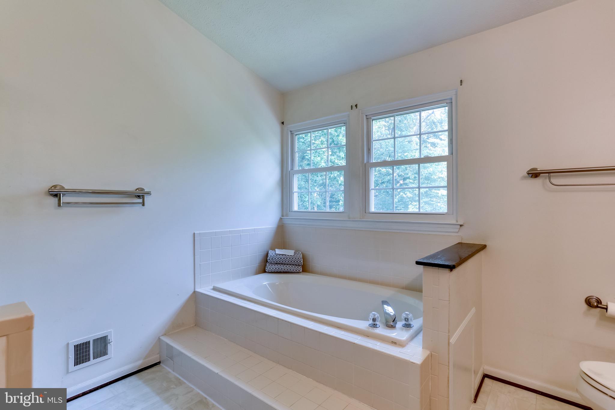 9302 Many Flower Lane Jessup, MD 20794 - Photo 18 of 36 Gallery Image 18