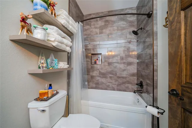 $1,499,000 | 157 Naus Drive, Scroggins, TX 75480