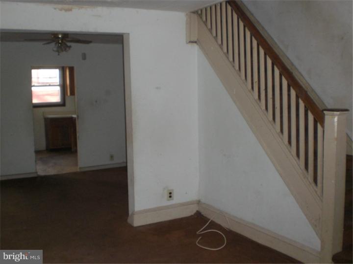 449 Copley Road Upper Darby, PA 19082 - Photo 10 of 13