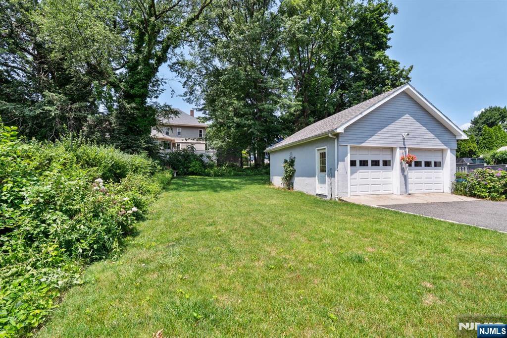168 Orient Way Rutherford, NJ 07070 - Photo 35 of 40