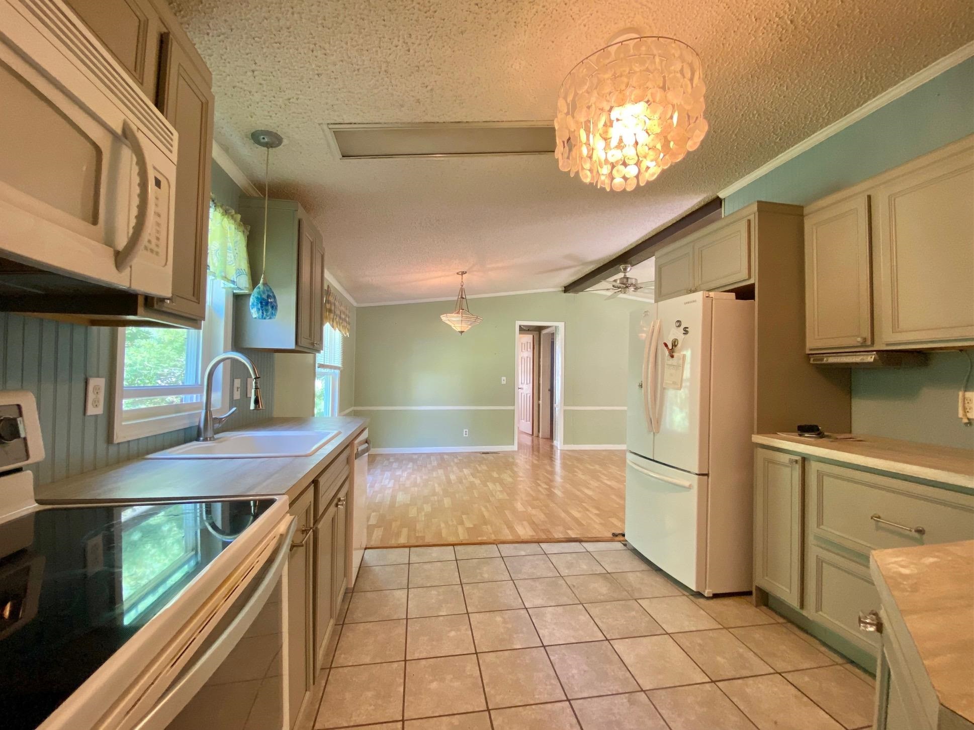 207 Redwood Road Loudon, NH 03307 - Photo 7 of 26