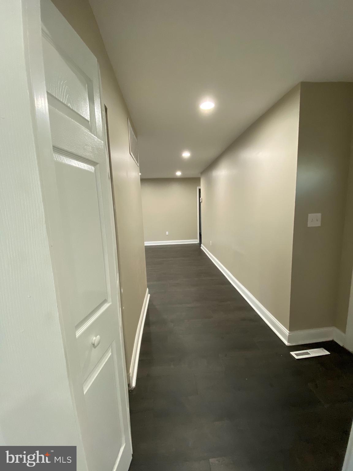 2028 North Rolling Road Baltimore, MD 21244 - Photo 21 of 64