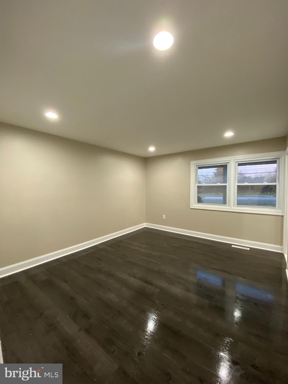 2028 North Rolling Road Baltimore, MD 21244 - Photo 31 of 64